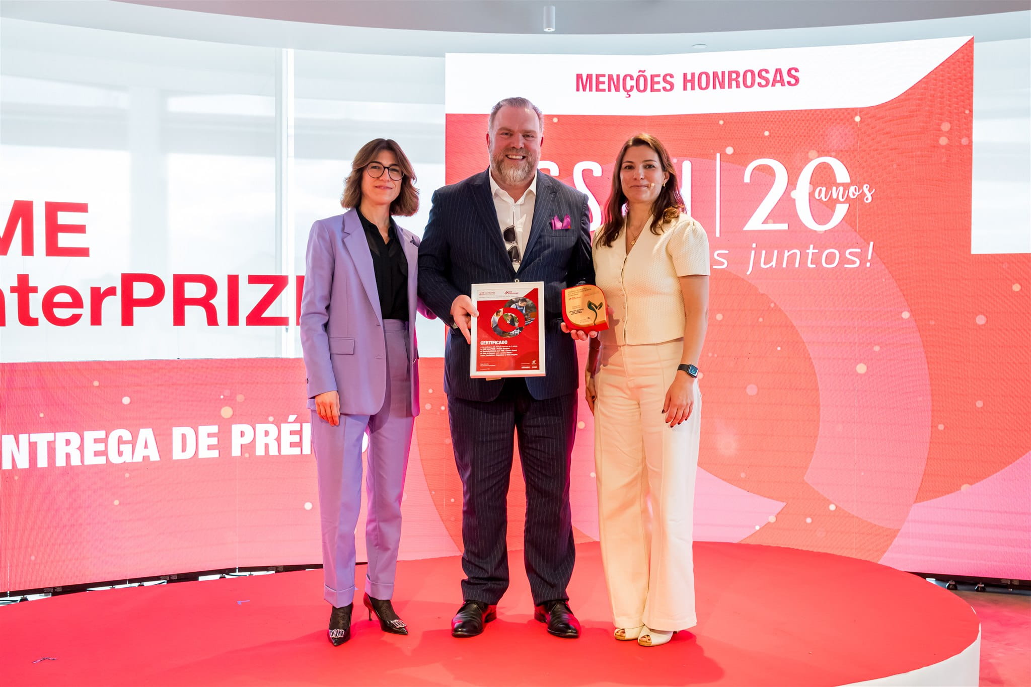 Representantes da empresa CSVH